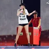 Taylor Swift nude #2778