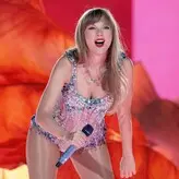 Taylor Swift nude #2805