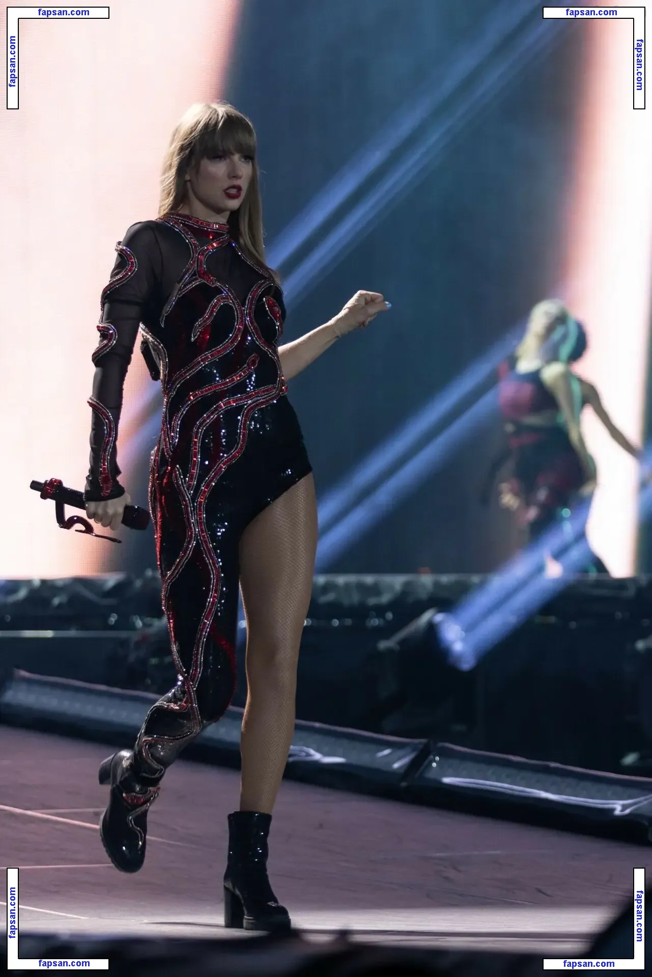 Taylor Swift nude photo #3067 from OnlyFans