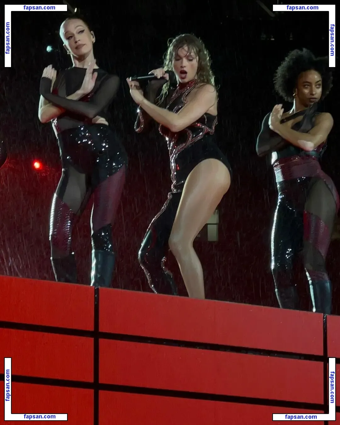 Taylor Swift nude photo #3212 from OnlyFans