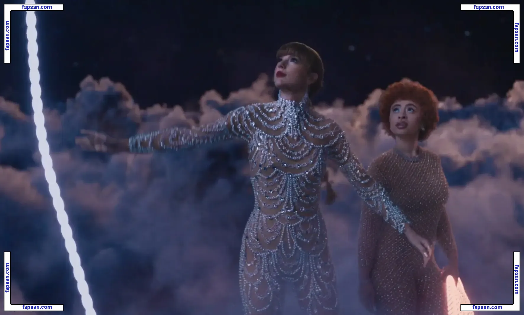 Taylor Swift nude photo #3286 from OnlyFans