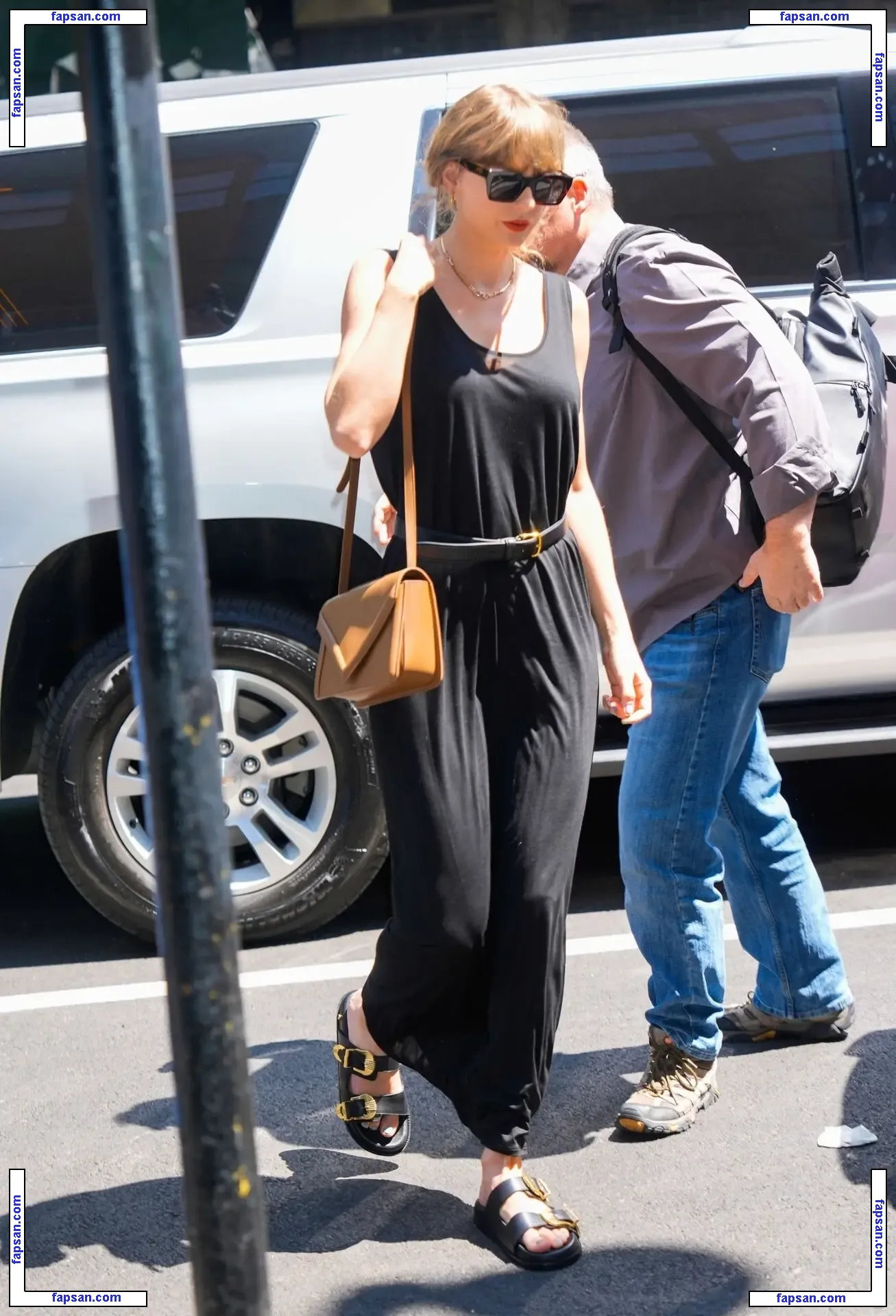 Taylor Swift nude photo #3353 from OnlyFans