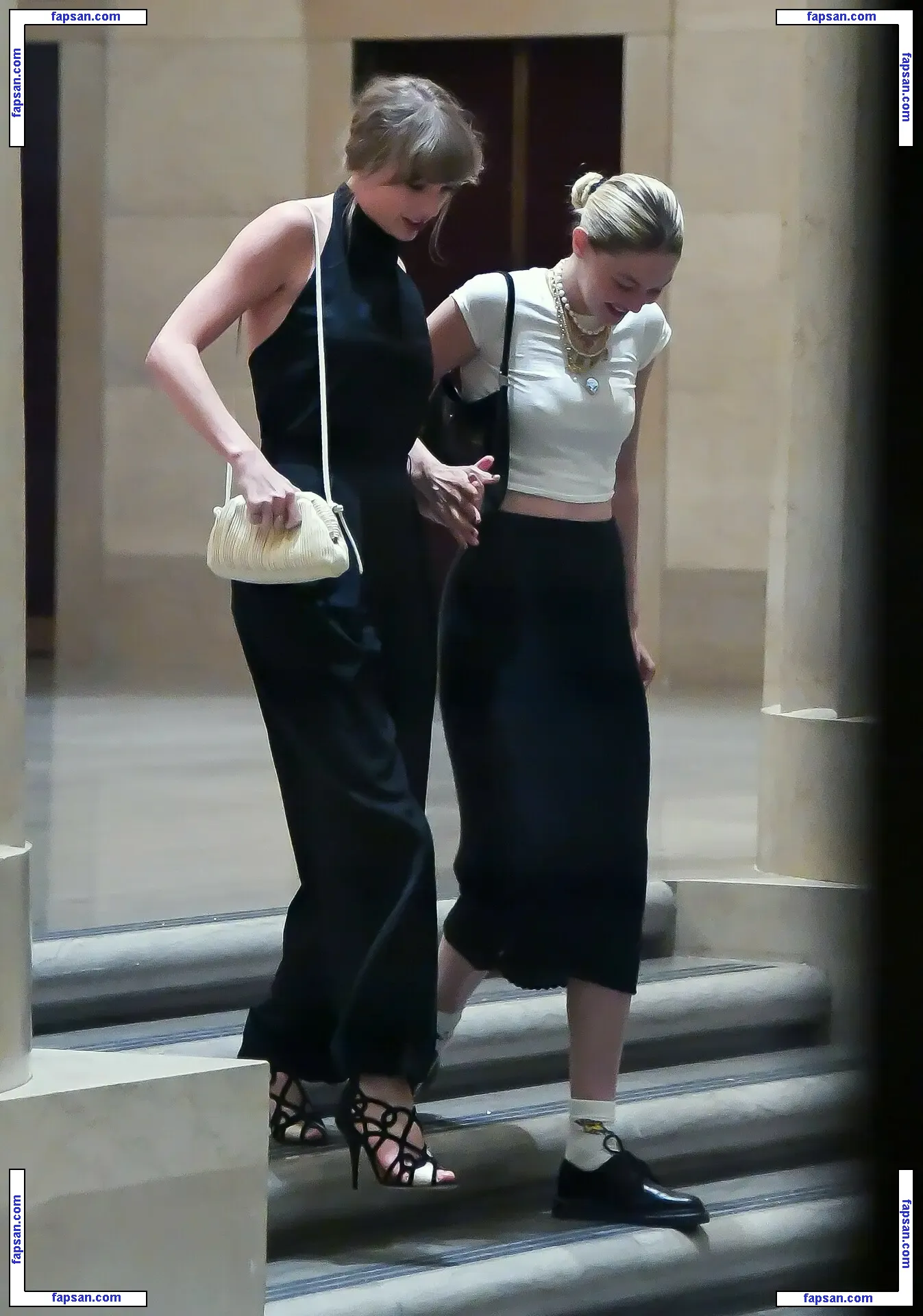 Taylor Swift nude photo #3424 from OnlyFans