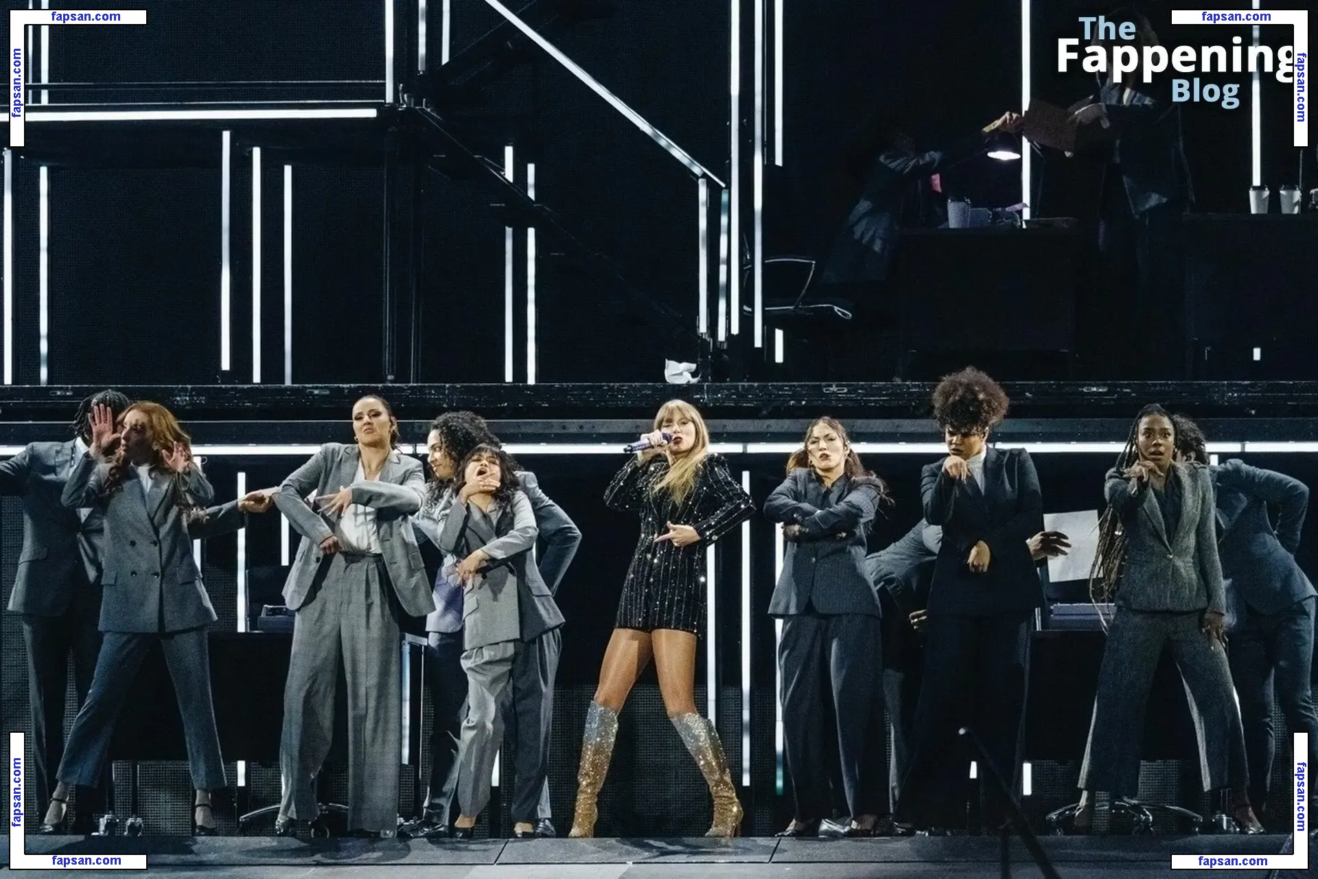 Taylor Swift nude photo #3457 from OnlyFans