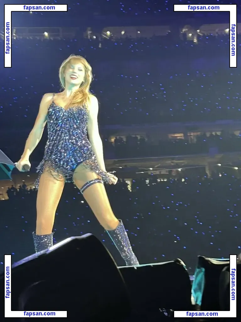 Taylor Swift nude photo #3491 from OnlyFans