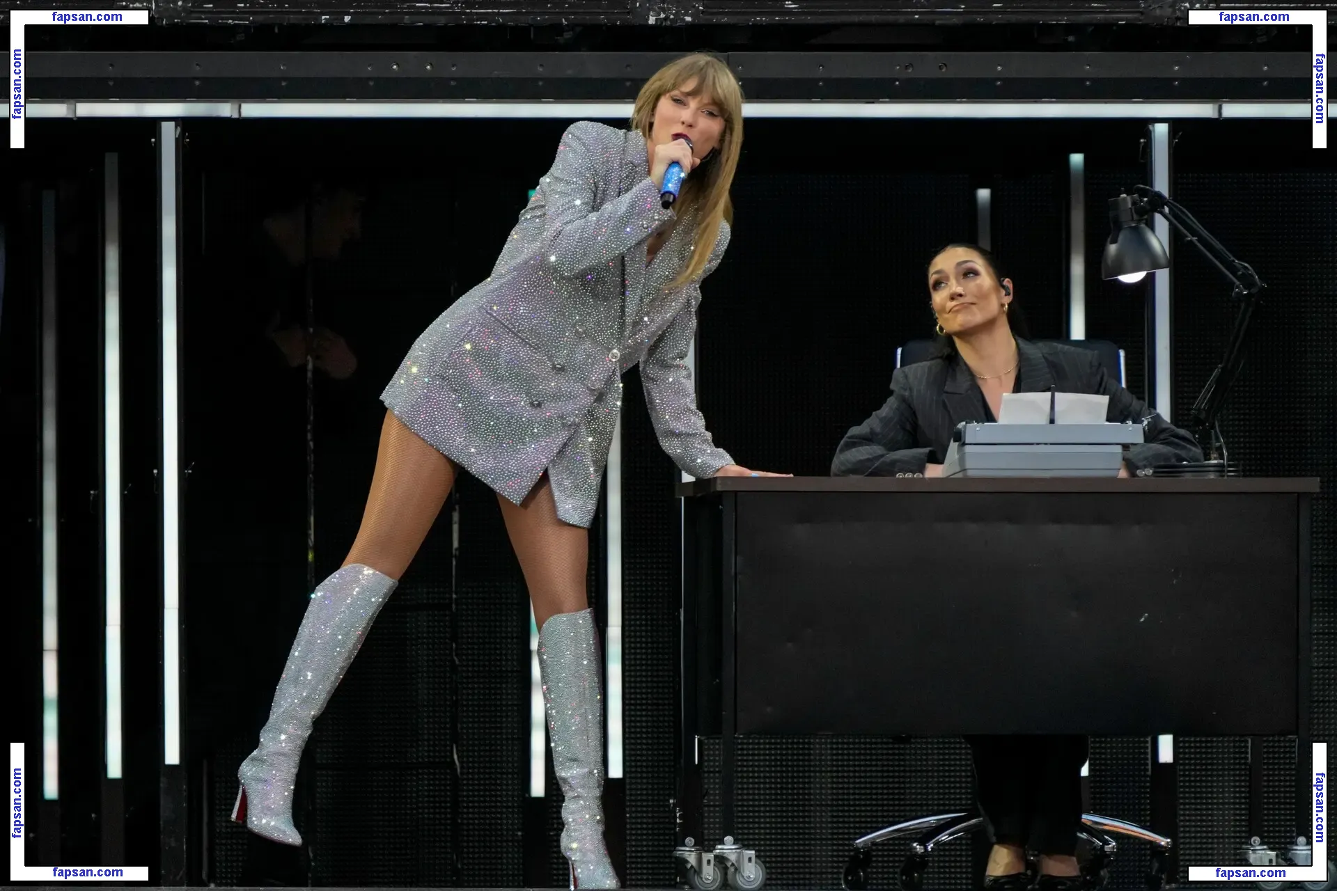 Taylor Swift nude photo #3547 from OnlyFans