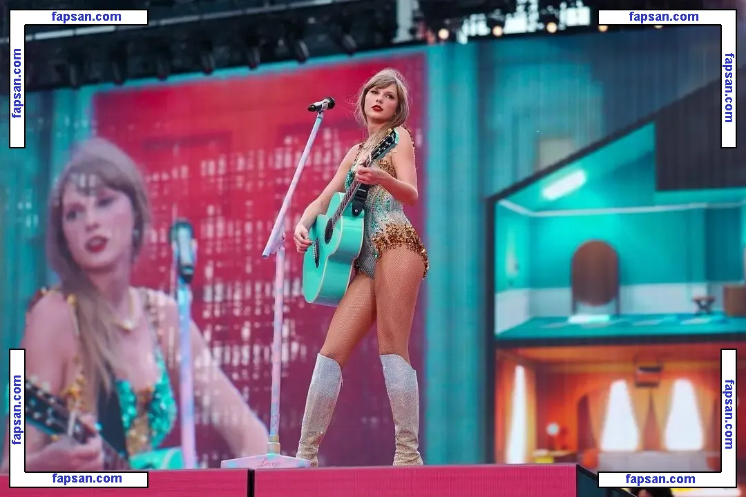 Taylor Swift nude photo #3586 from OnlyFans