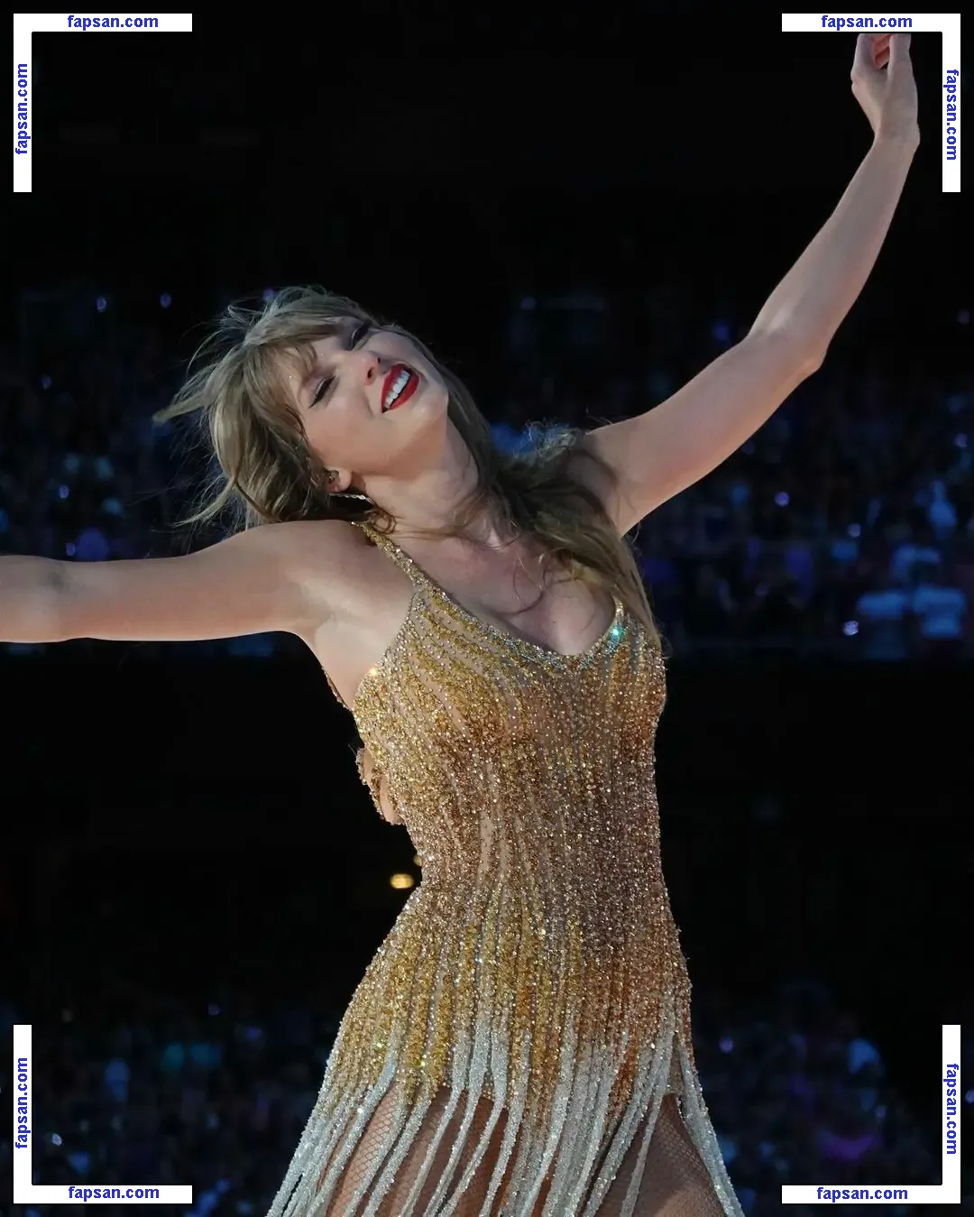 Taylor Swift nude photo #3770 from OnlyFans