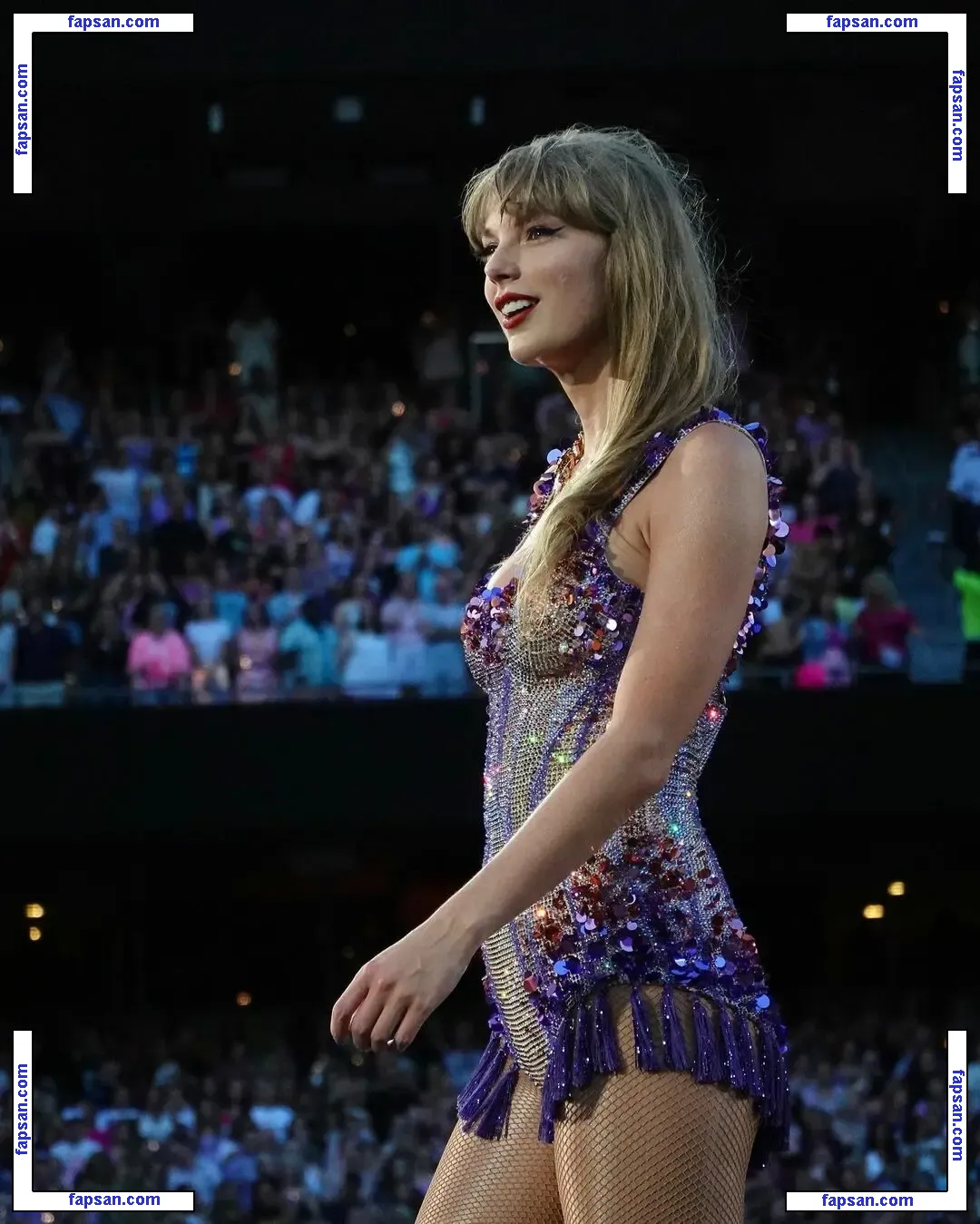 Taylor Swift nude photo #3771 from OnlyFans