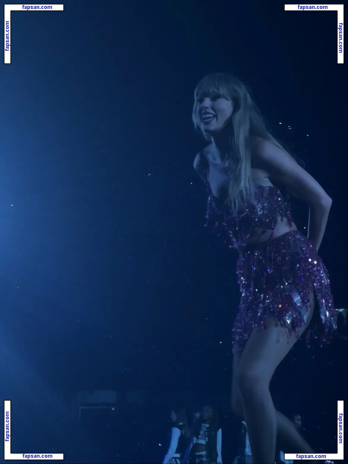 Taylor Swift nude photo #3774 from OnlyFans