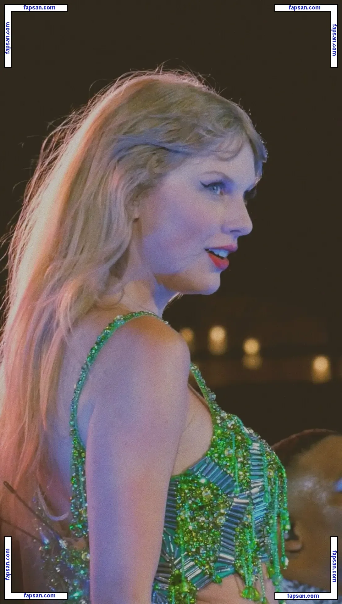 Taylor Swift nude photo #3868 from OnlyFans