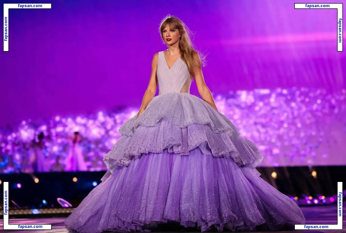 Taylor Swift nude photo #3901 from OnlyFans