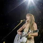 Taylor Swift nude #3056