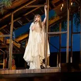 Taylor Swift nude #3069