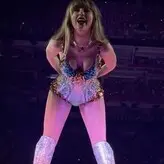 Taylor Swift nude #3082