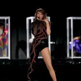 Taylor Swift nude #3096