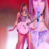 Taylor Swift nude #3305