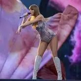 Taylor Swift nude #3560