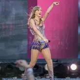 Taylor Swift nude #3747