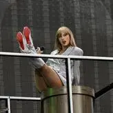 Taylor Swift nude #3783