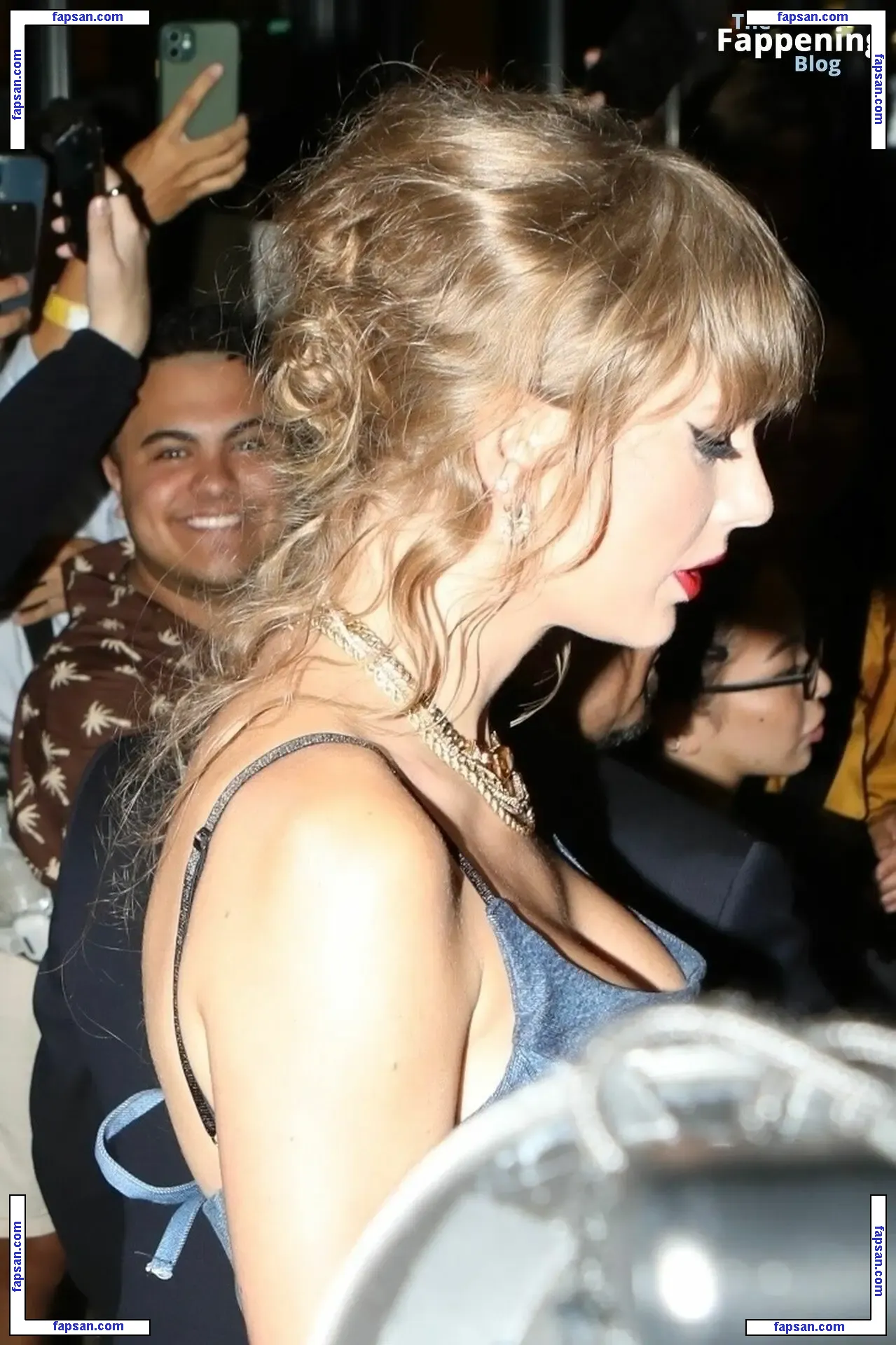 Taylor Swift nude photo #4087 from OnlyFans