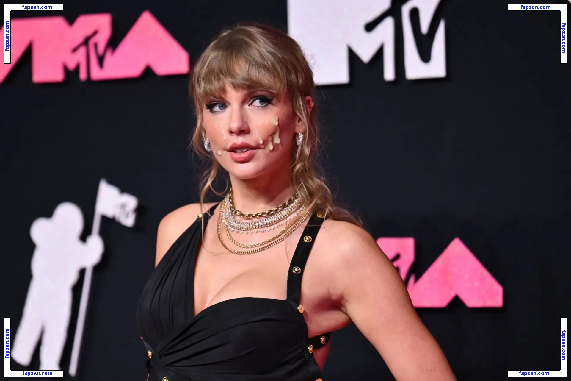 Taylor Swift nude photo #4316 from OnlyFans