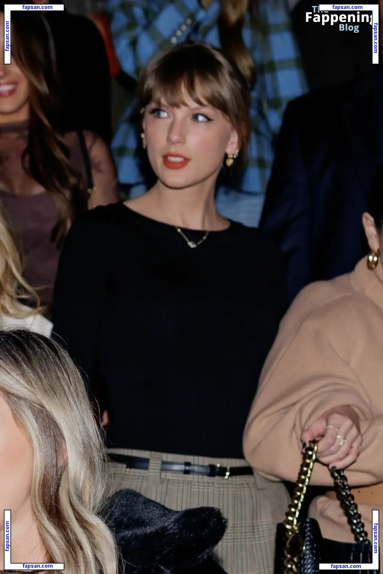 Taylor Swift nude photo #4462 from OnlyFans