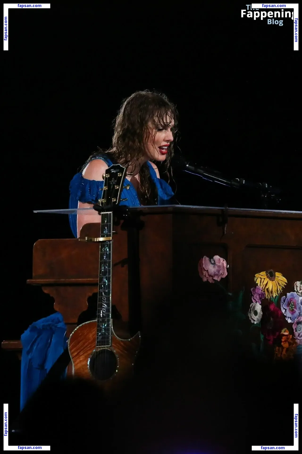 Taylor Swift nude photo #4534 from OnlyFans