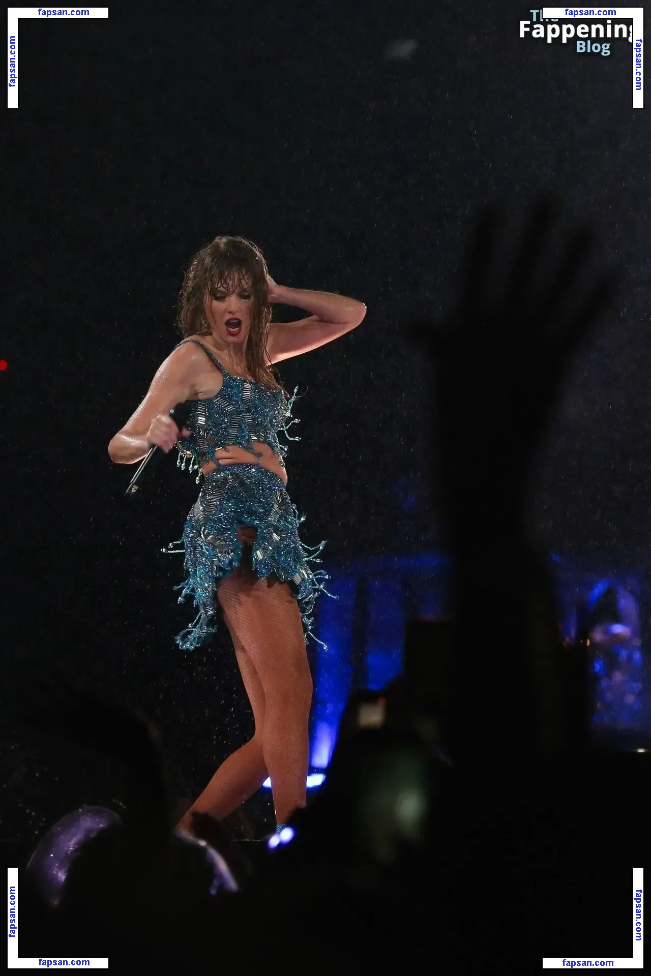 Taylor Swift nude photo #4542 from OnlyFans