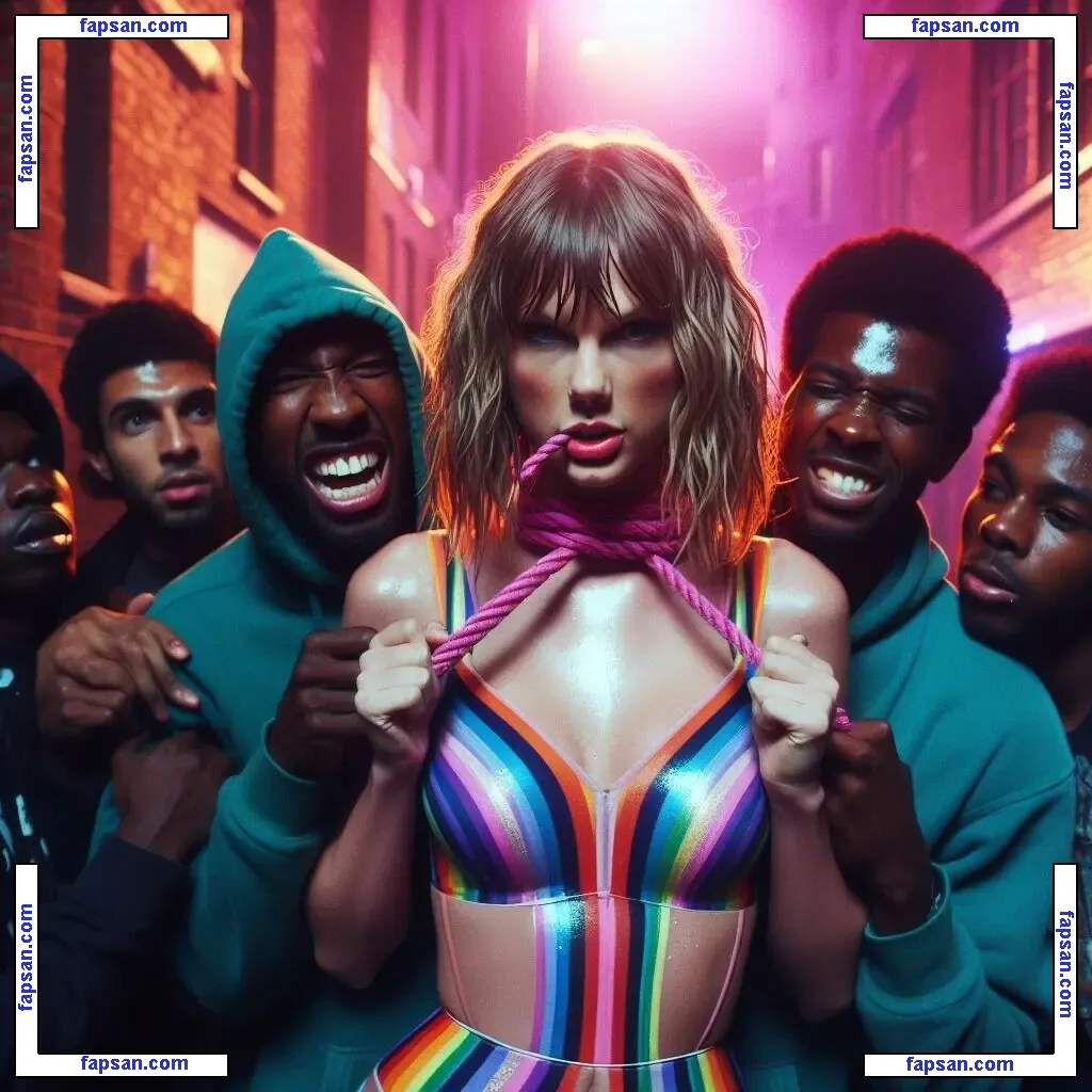 Taylor Swift nude photo #4896 from OnlyFans