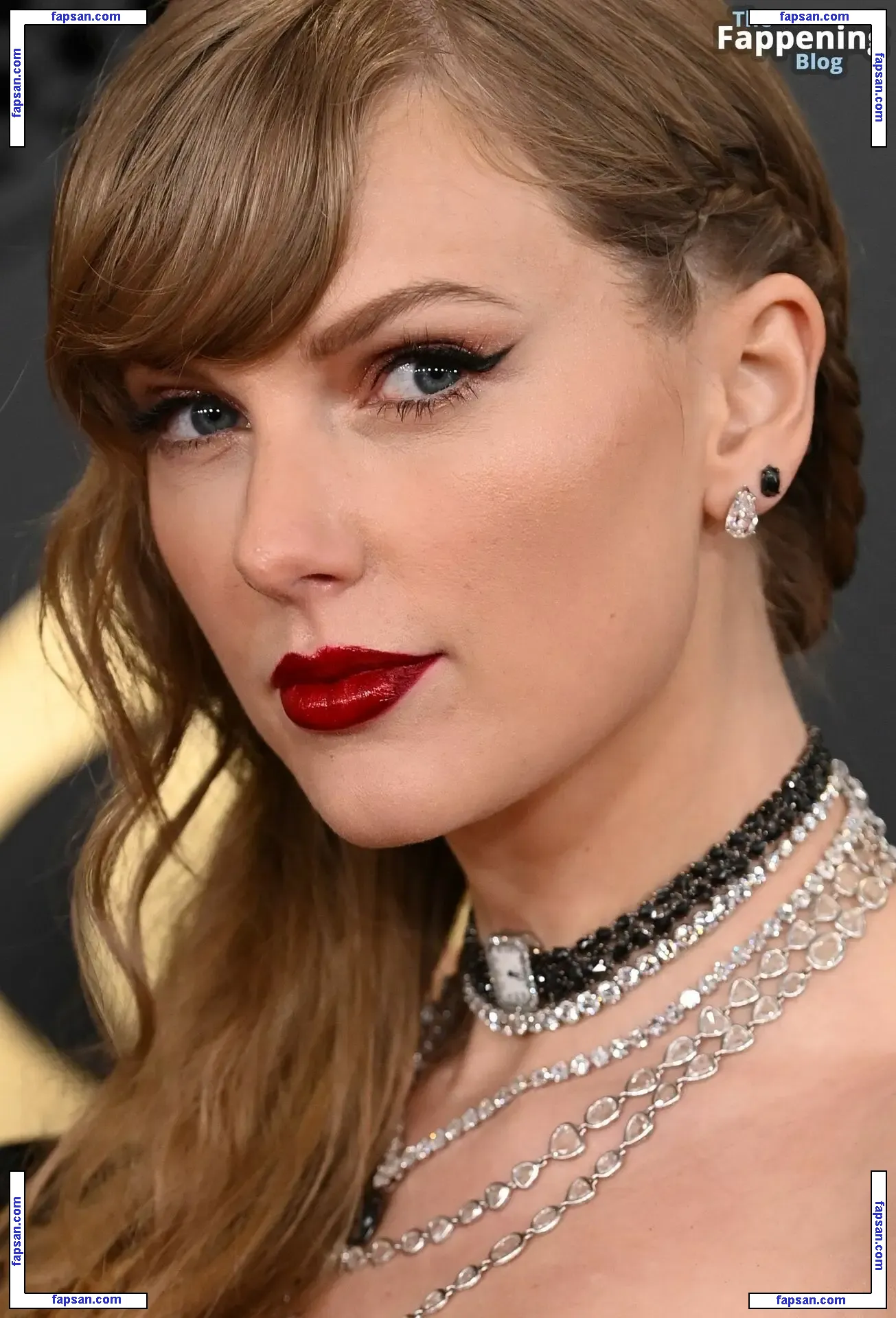 Taylor Swift nude photo #4930 from OnlyFans