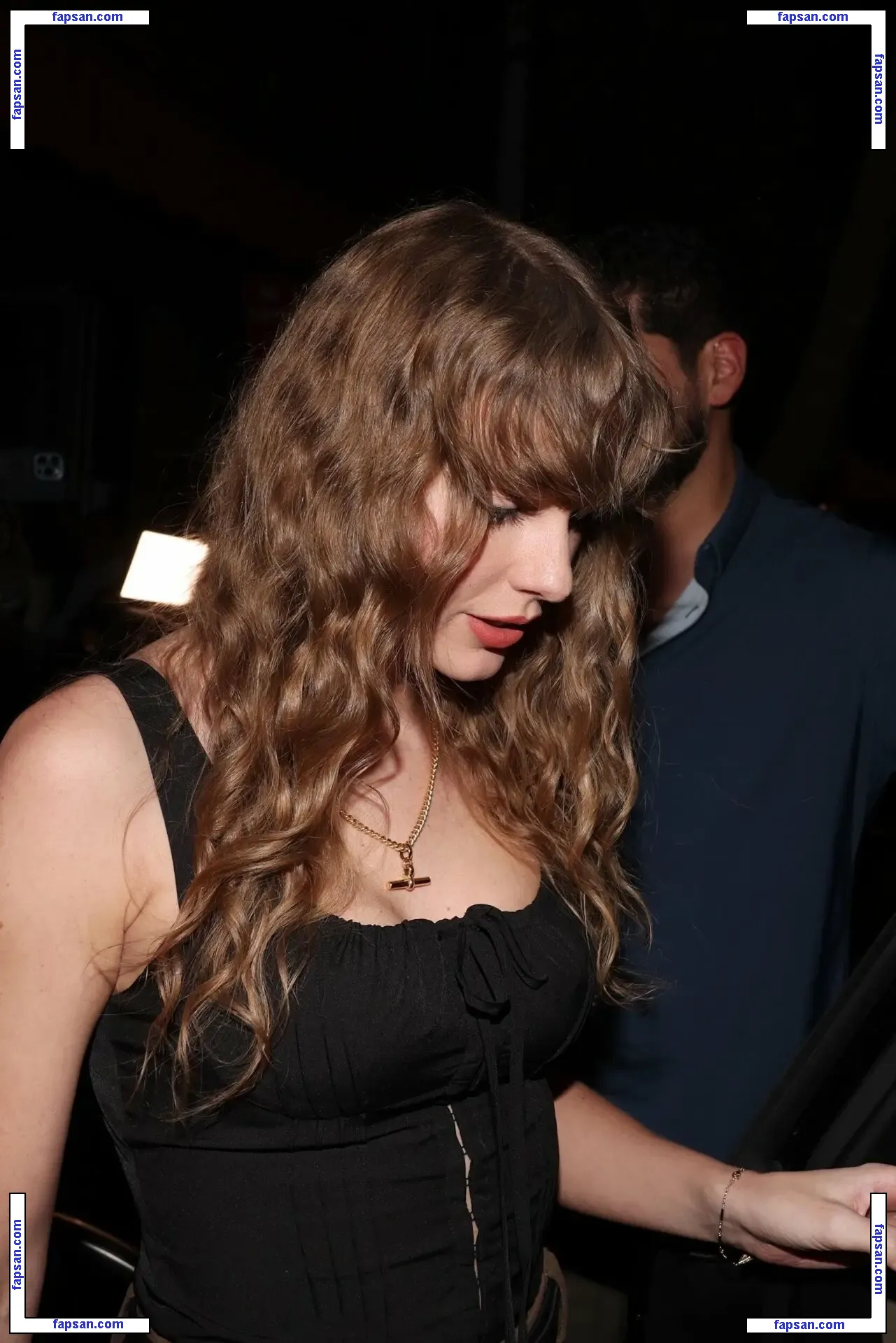 Taylor Swift nude photo #4953 from OnlyFans