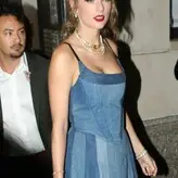 Taylor Swift nude #4072