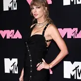 Taylor Swift nude #4111