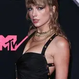 Taylor Swift nude #4137
