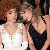 Taylor Swift nude #4163