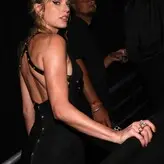 Taylor Swift nude #4168