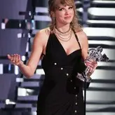 Taylor Swift nude #4193