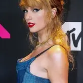 Taylor Swift nude #4202