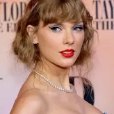 Taylor Swift nude #4372