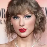 Taylor Swift nude #4378