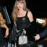 Taylor Swift nude #4649