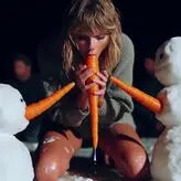 Taylor Swift nude #4803