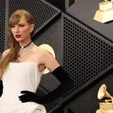 Taylor Swift nude #4903