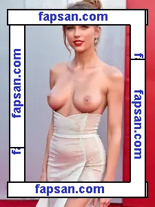 Taylor Swift nude photo #5146 from OnlyFans