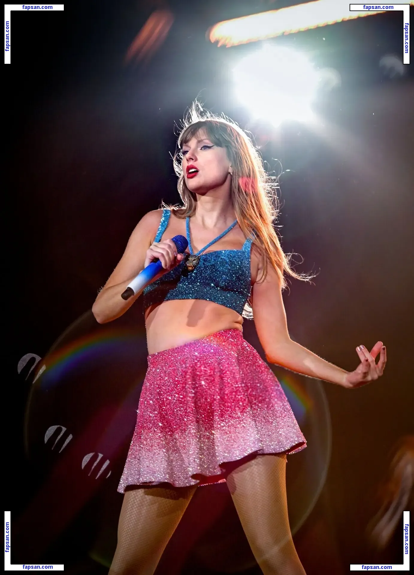 Taylor Swift nude photo #5183 from OnlyFans