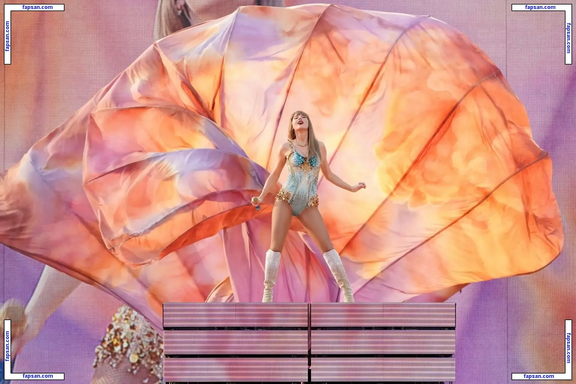 Taylor Swift nude photo #5345 from OnlyFans