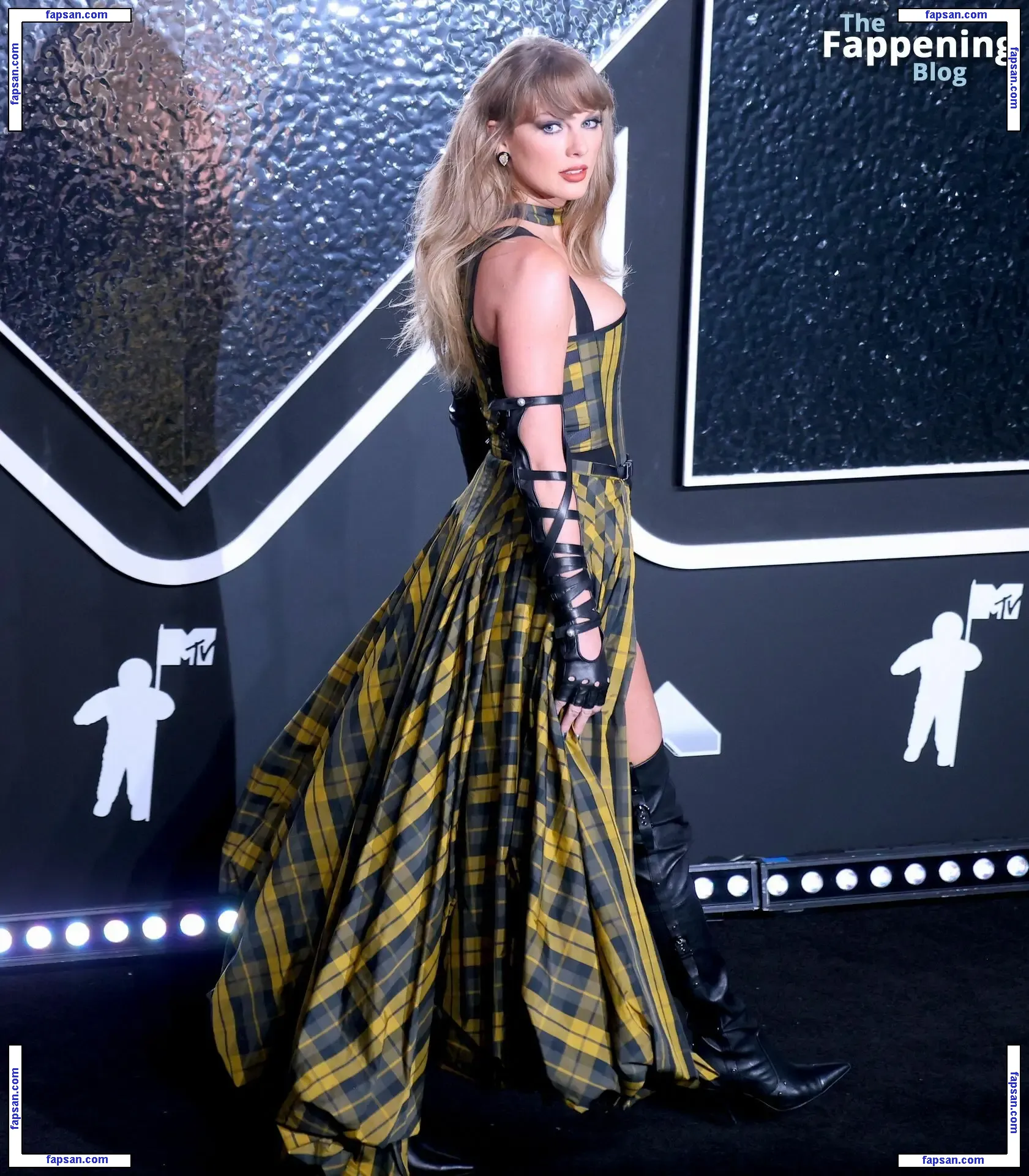 Taylor Swift голая фото #5652 с Онлифанс