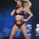 Taylor Swift nude #5241
