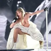 Taylor Swift nude #5247